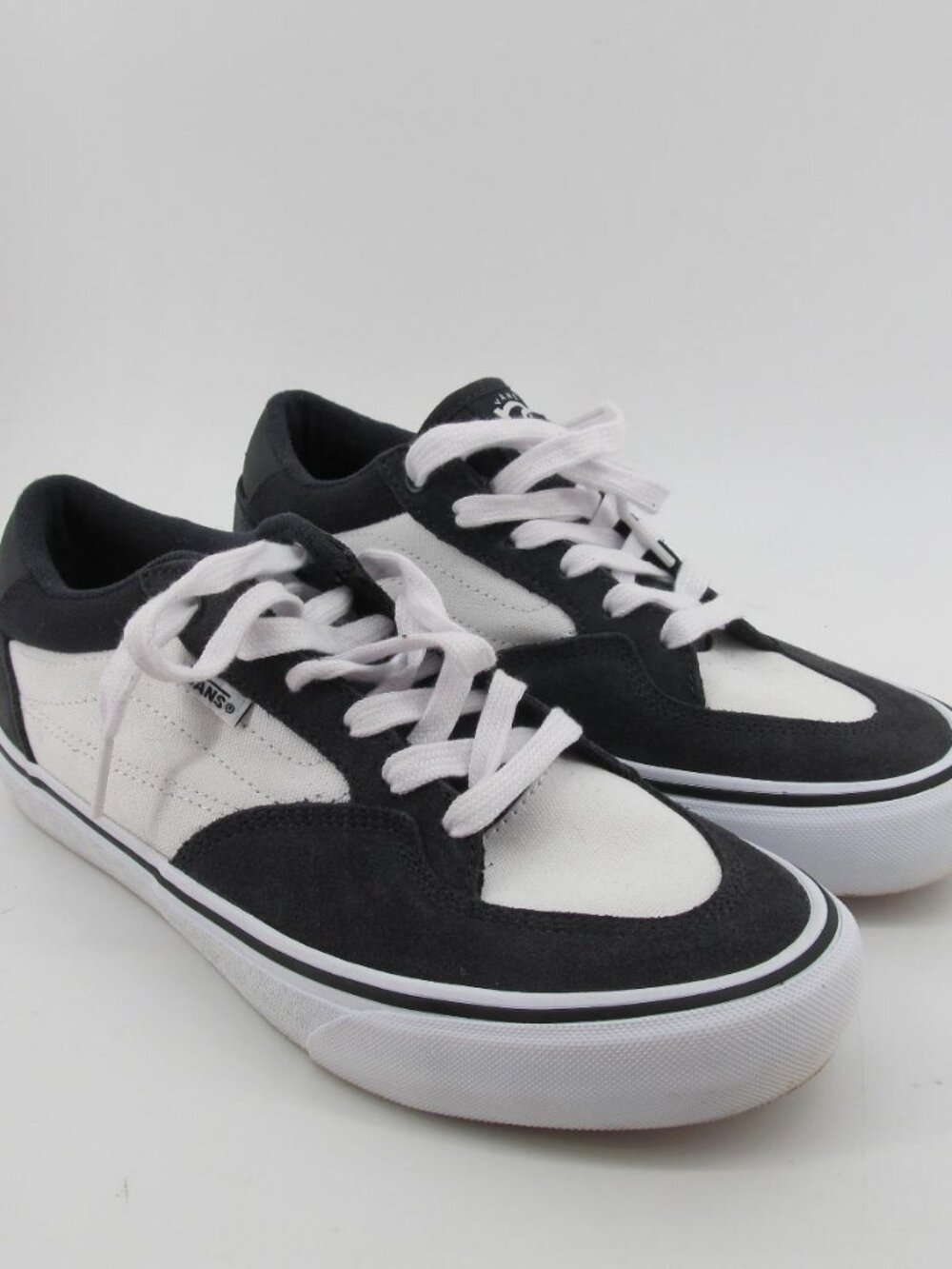 Vans M 8.5 Chukka Push Skate Shoes Navy black White Suede READ DESCRIPTION